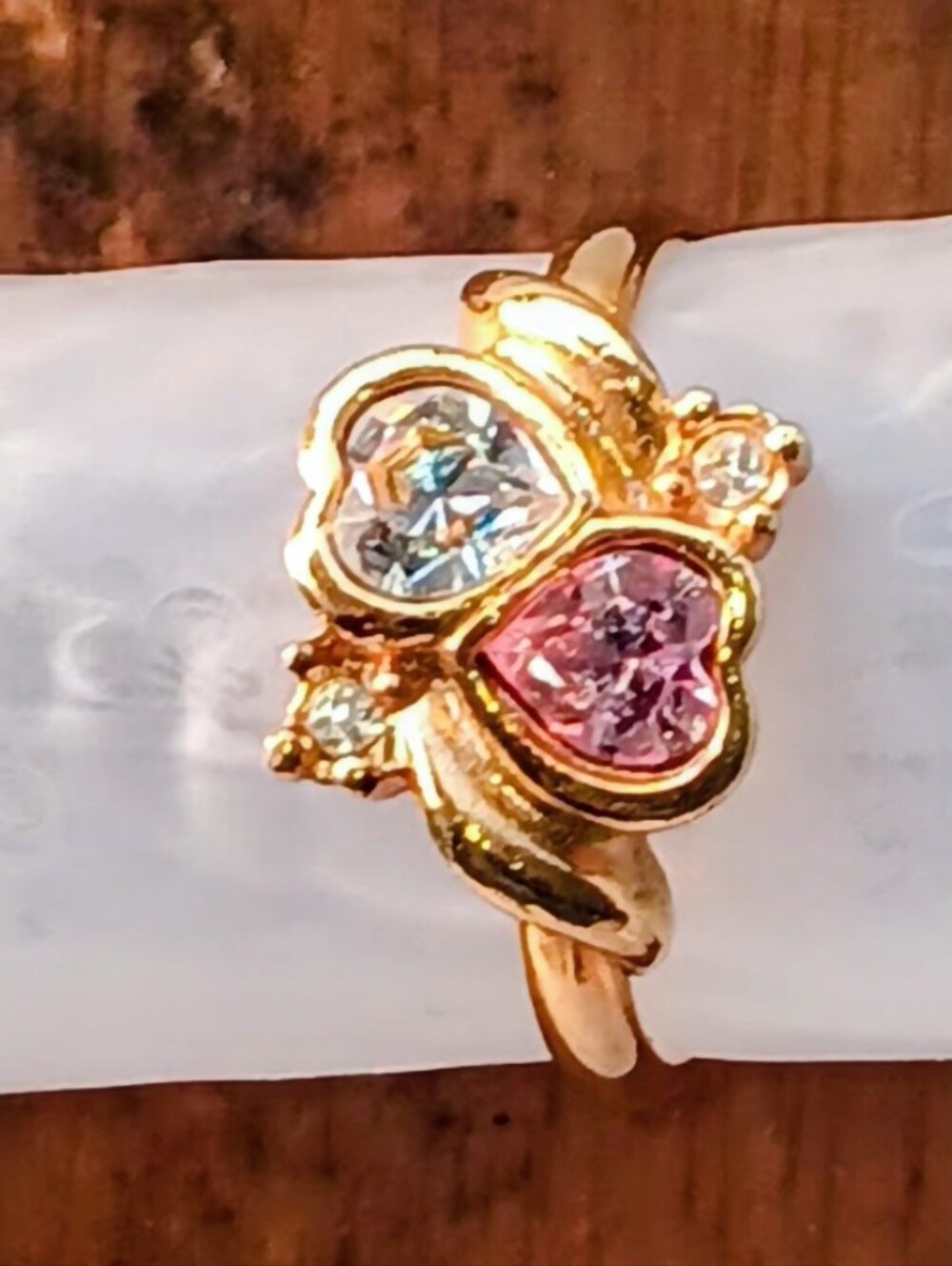 Vintage 1990s Avon Two Hearts Gold Tone Ring~Pink Clear Crystals~Size Unknown